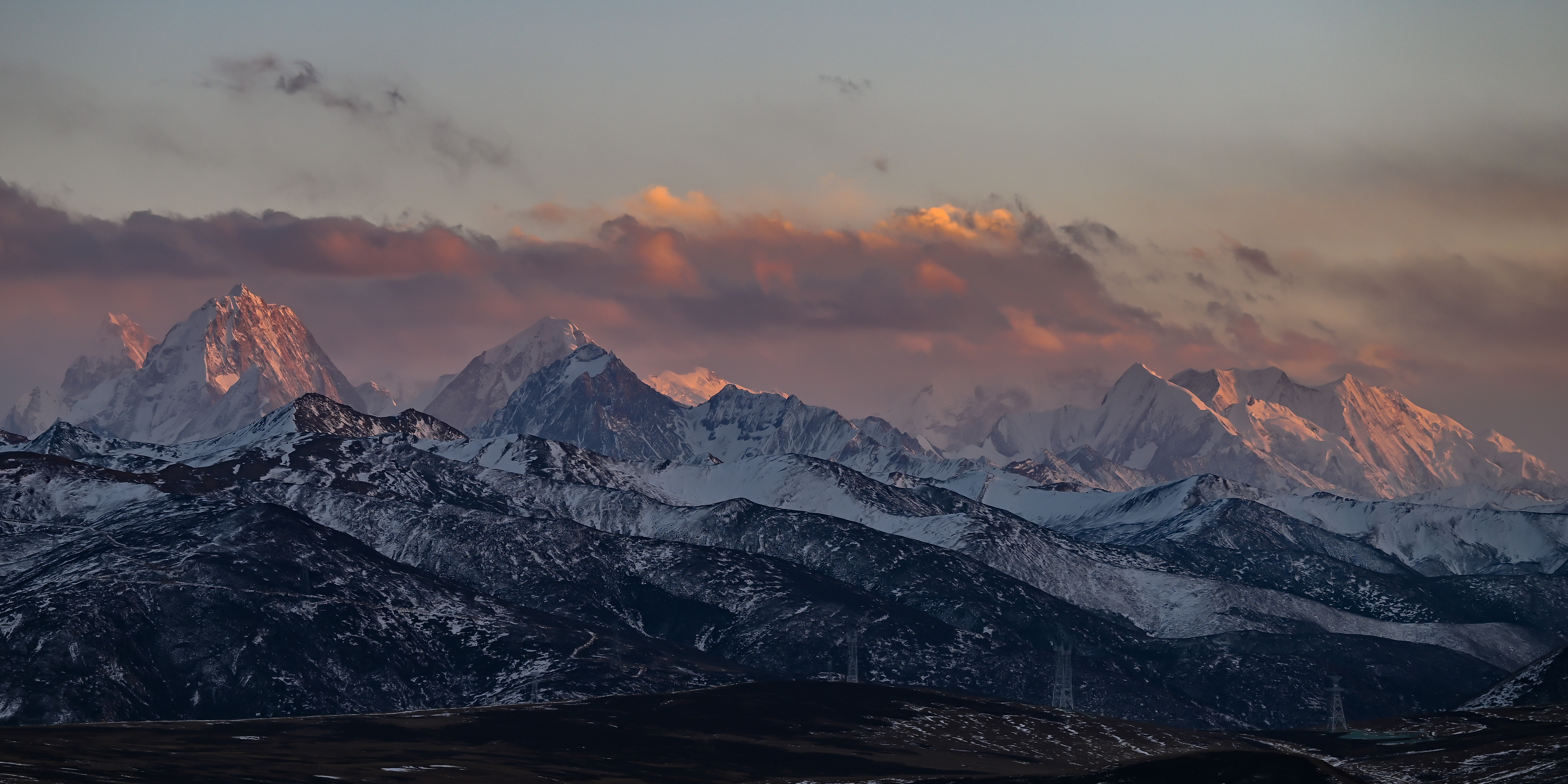 Golden snow mountain / Feb, 2024 / Garzê, Sichuan, China